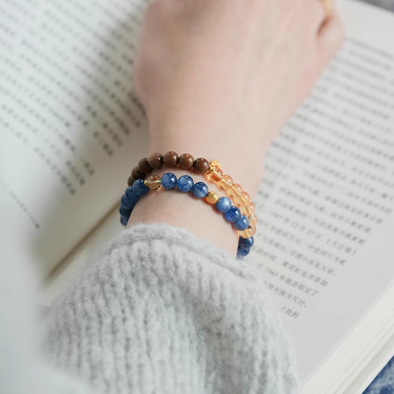 Lán Yuān Harmony Bracelet – Blue Kyanite, Citrine & Silver Mala Beads for Wealth & Mental Clarity